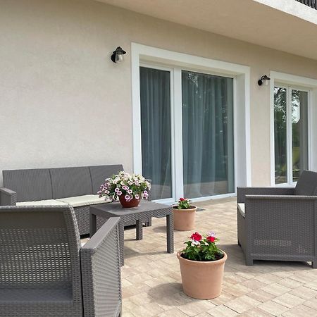 Libas Apartman Keszthely Ruang foto